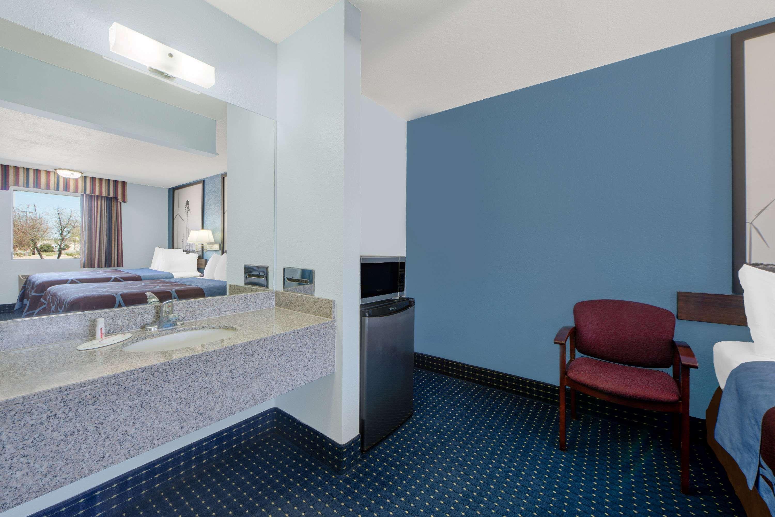 Super 8 By Wyndham Dumas Tx Motel Kültér fotó